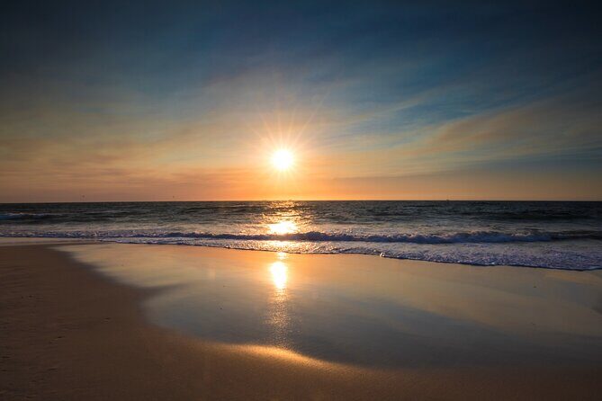 Explore Perth Beaches at Sunset by Minibus - Blue Boathouse at night: quick, iconic, and less crowded