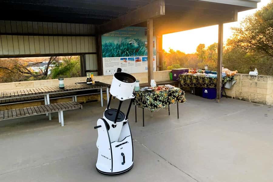 From Perth: Pinnacles Sunset and Stargazing Tour with Dinner - Comfort, packing, and small choices that make a big difference