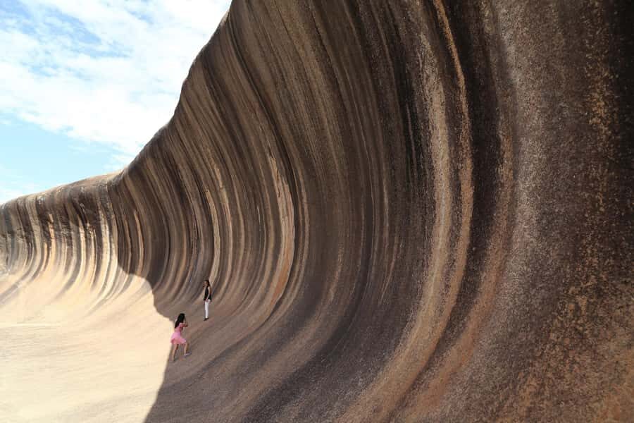 From Perth: Wave Rock, York and Aboriginal Cultural Tour - Pick your post-lunch detour: wildlife park, antique lace, or toy soldiers