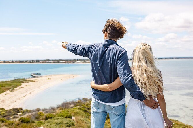 Margaret River Day Tour With Wildlife Cruise & Wine Tasting - Wine Tasting and Optional Craft Beer: How the Food Stops Fit the Day