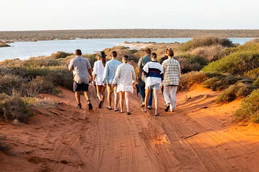 Perth: 4-Day Monkey Mia Pink Lake Coastal Loop Comfort Tour - What You’re Actually Buying at $888 Per Person