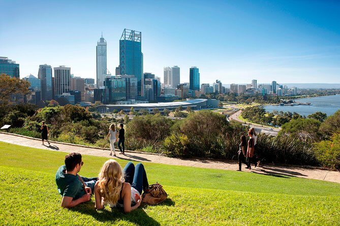 Perth and Fremantle Half Day Tour - Morning Start: From Crown Perth to Kings Park in a Few Hours