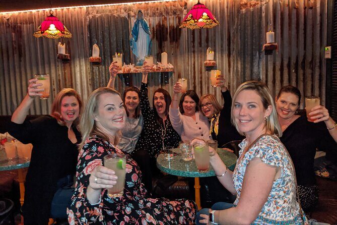 PERTH BAR+STREET ART TOUR: Hidden Secrets, Laneways + Good Times! - The first stretch: street art and laneways where the guide matters
