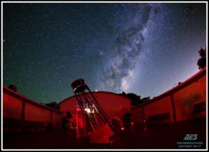 Perth: Gravity Discovery Centre Nighttime Experience Ticket - The 30-minute senior astronomer talk that makes the sky make sense