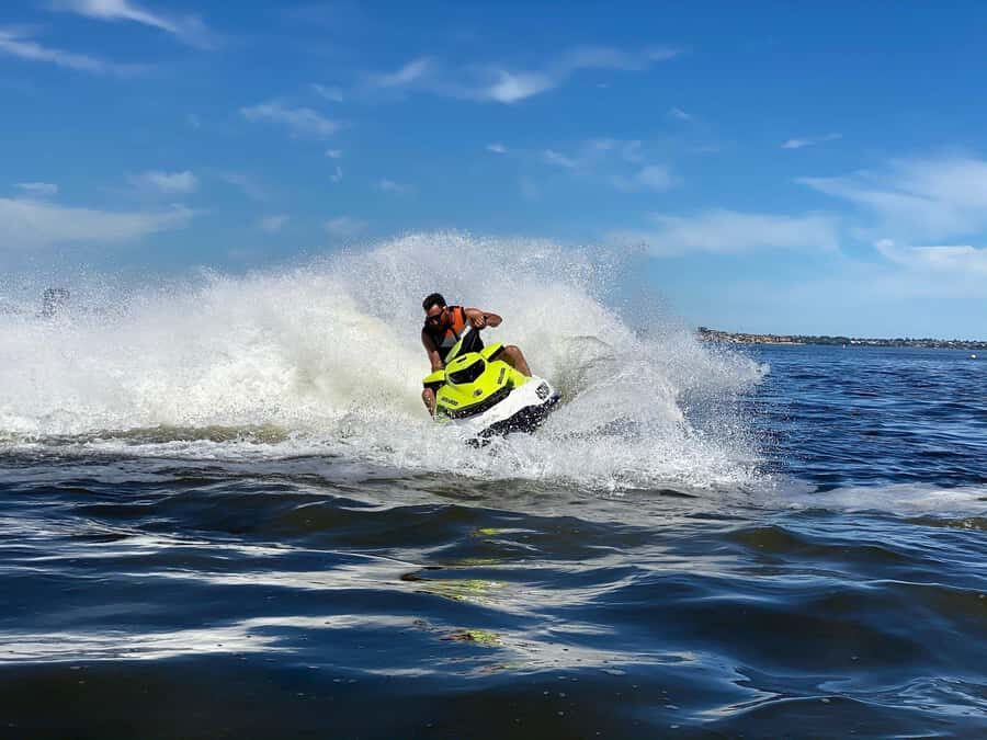 Perth: Guided Jet Ski Tour with Freestyle Session - Practical Tips That Make the Day Smoother