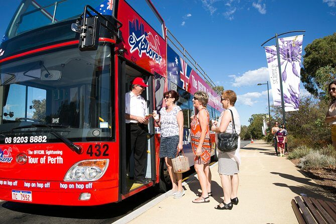 Perth Hop-On Hop-Off Bus Tour - Timing Tips: Why Waiting and Photo Shots Matter