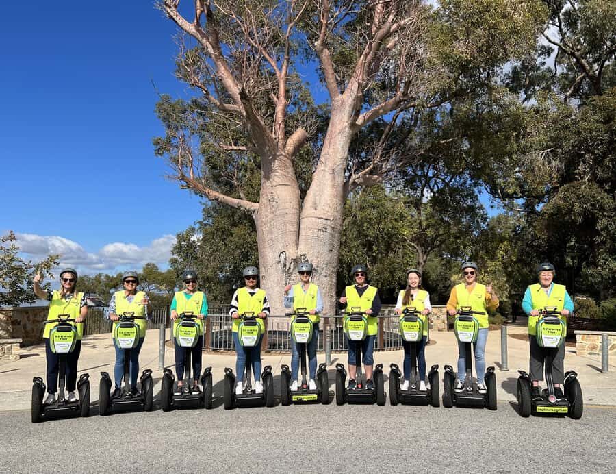 Perth Segway 1.5 Hour Kings Park Tour - Guides and headset narration: what makes the ride feel easy