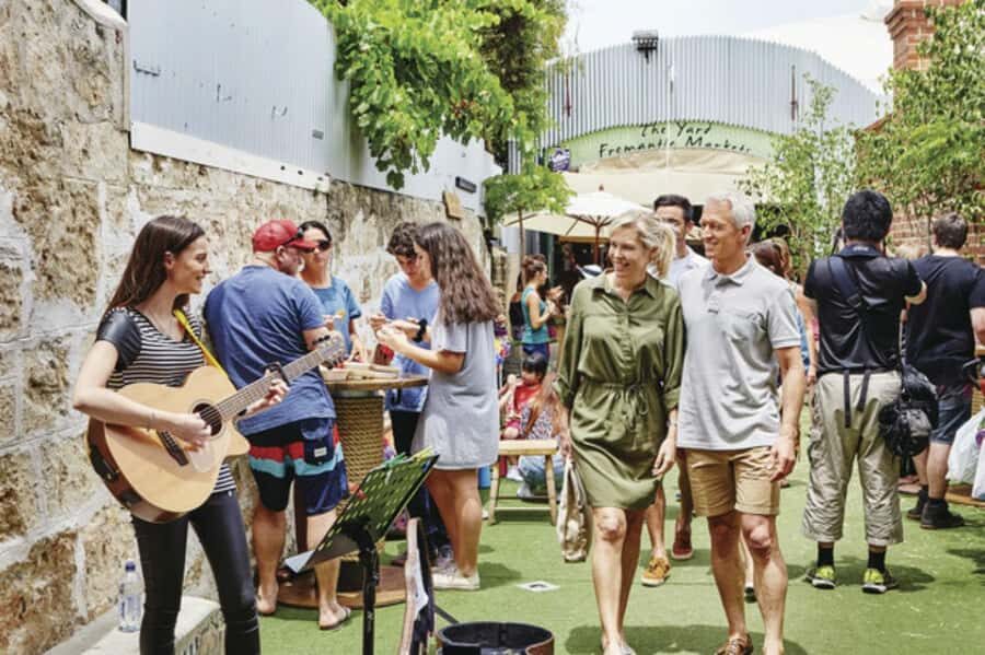 Perth: Swan River Lunch Cruise - Boarding at Barrack Street Jetty: what to do first