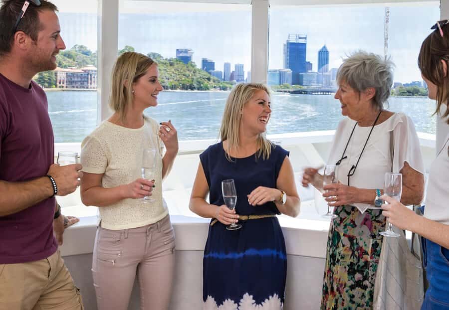 Perth: Swan River Lunch Cruise - Practical tips: parking, shoes, and bar rules that matter