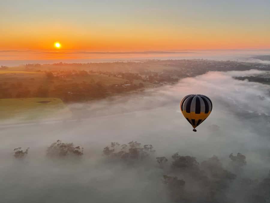 Perth to Northam: Balloon flight including shuttle bus - Who should book this Avon Valley sunrise balloon, and who shouldn’t