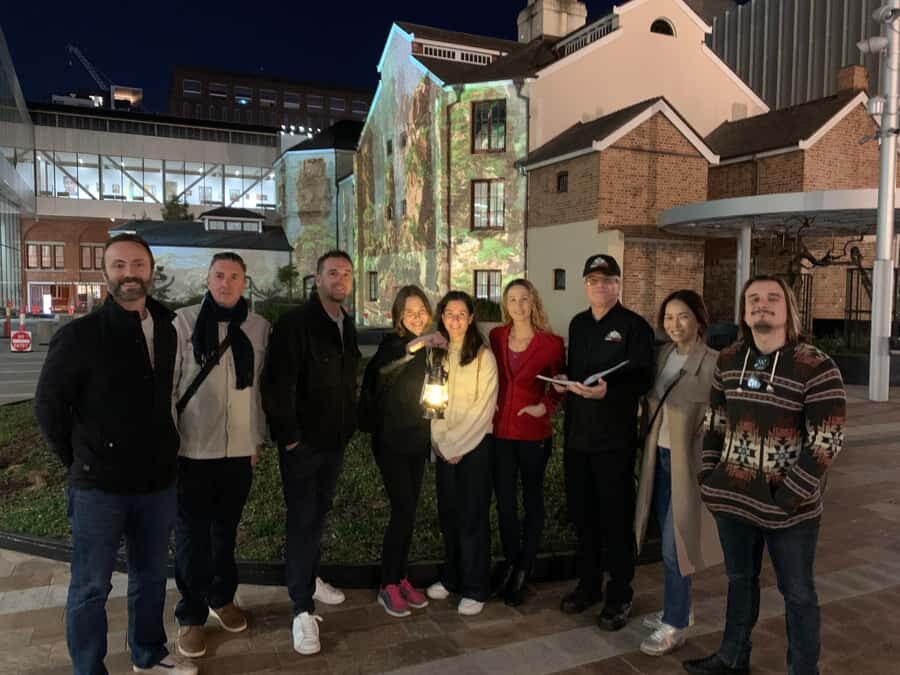 Perth: True Crime Guided Walking Tour - Pace, Comfort, and What to Bring for a 105-Minute Walk