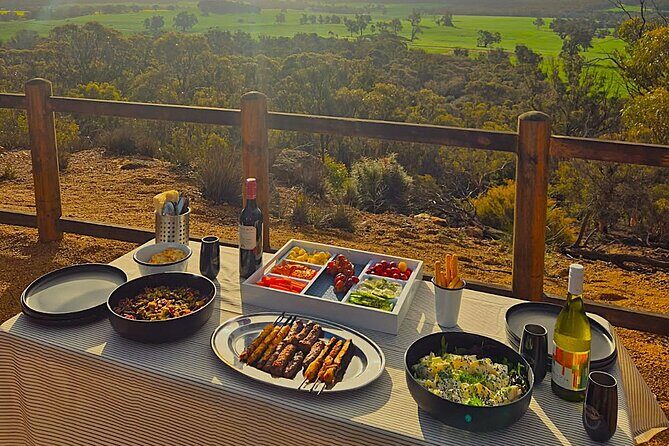 Perth Wildlife Tour Under the Stars with Dinner - Stop 2: Barna Mia nocturnal wildlife experience (and the conservation talk)
