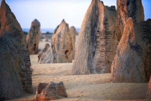 Pinnacles Desert, Yanchep and Swan Valley with Lunch - Entering the Pinnacles: Walking the Moon-Gray Formations